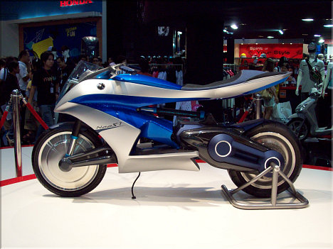 Bangkok Motor Show: Streamlined Motorcycle