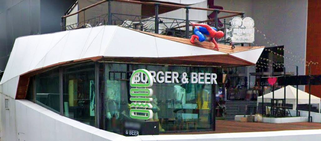 Burger & Beer Bar in front of Mike Shopping Mall