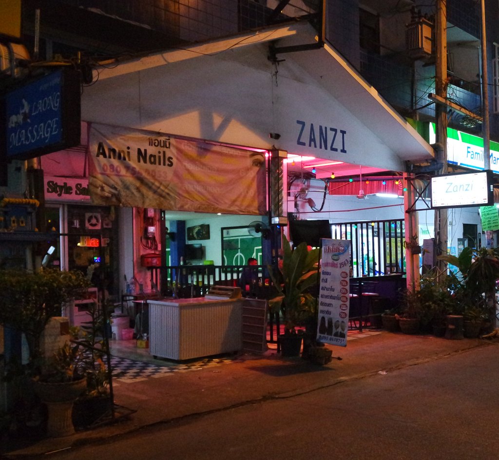 Zanzi Bar