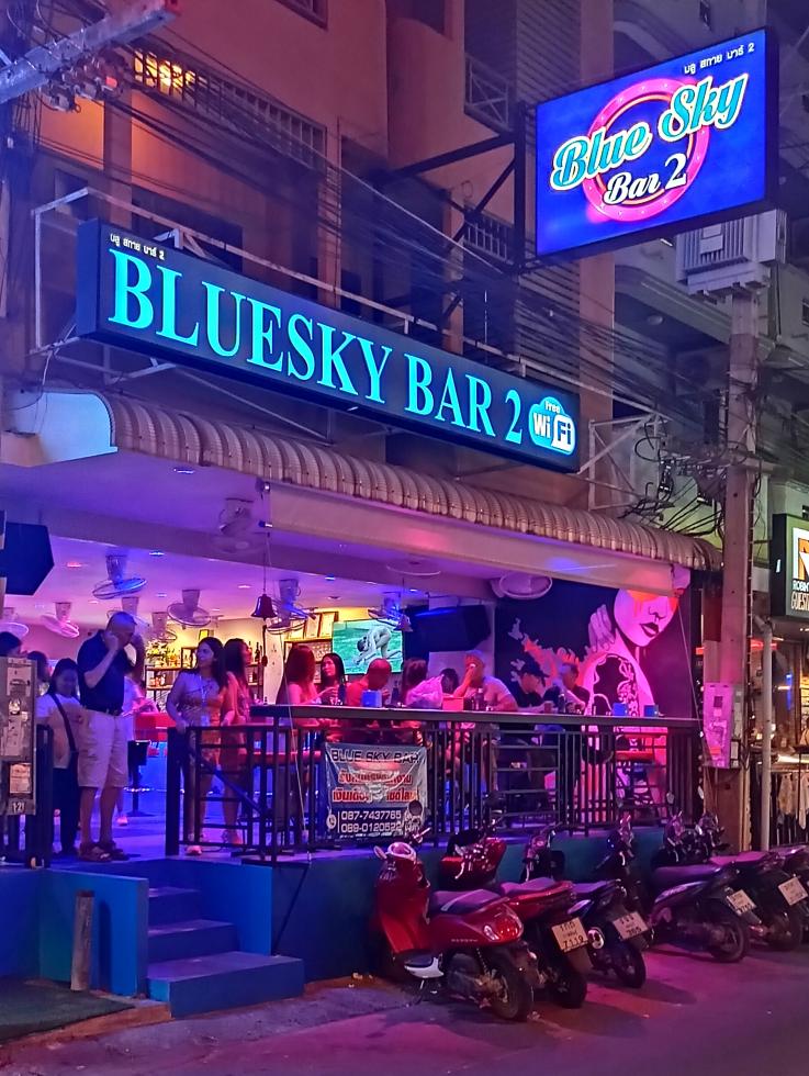 Blue Sky Bar 2 in Soi Diana Pattaya