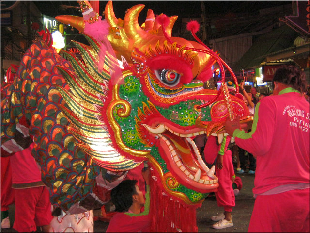 NightWalker's Pattaya Picture Show: Pattaya Lunar New Year 2011
