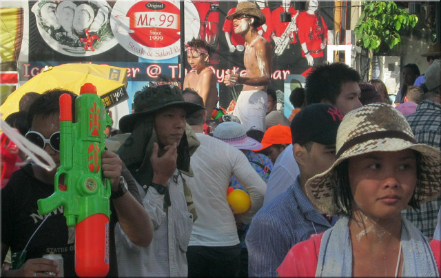 NightWalker's Pattaya Picture Show: Songkran Festival 2012