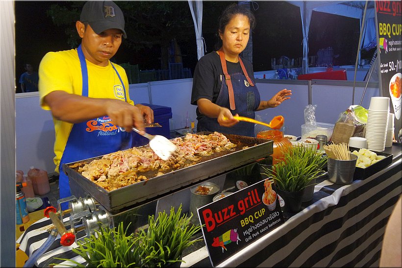 NightWalker's Pattaya Picture Show: Pattaya Seafood Festival 2017