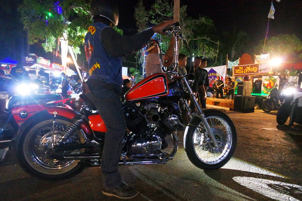 NightWalker's Pattaya Picture Show: Burapa Bike Week 2020 (Nighttime)